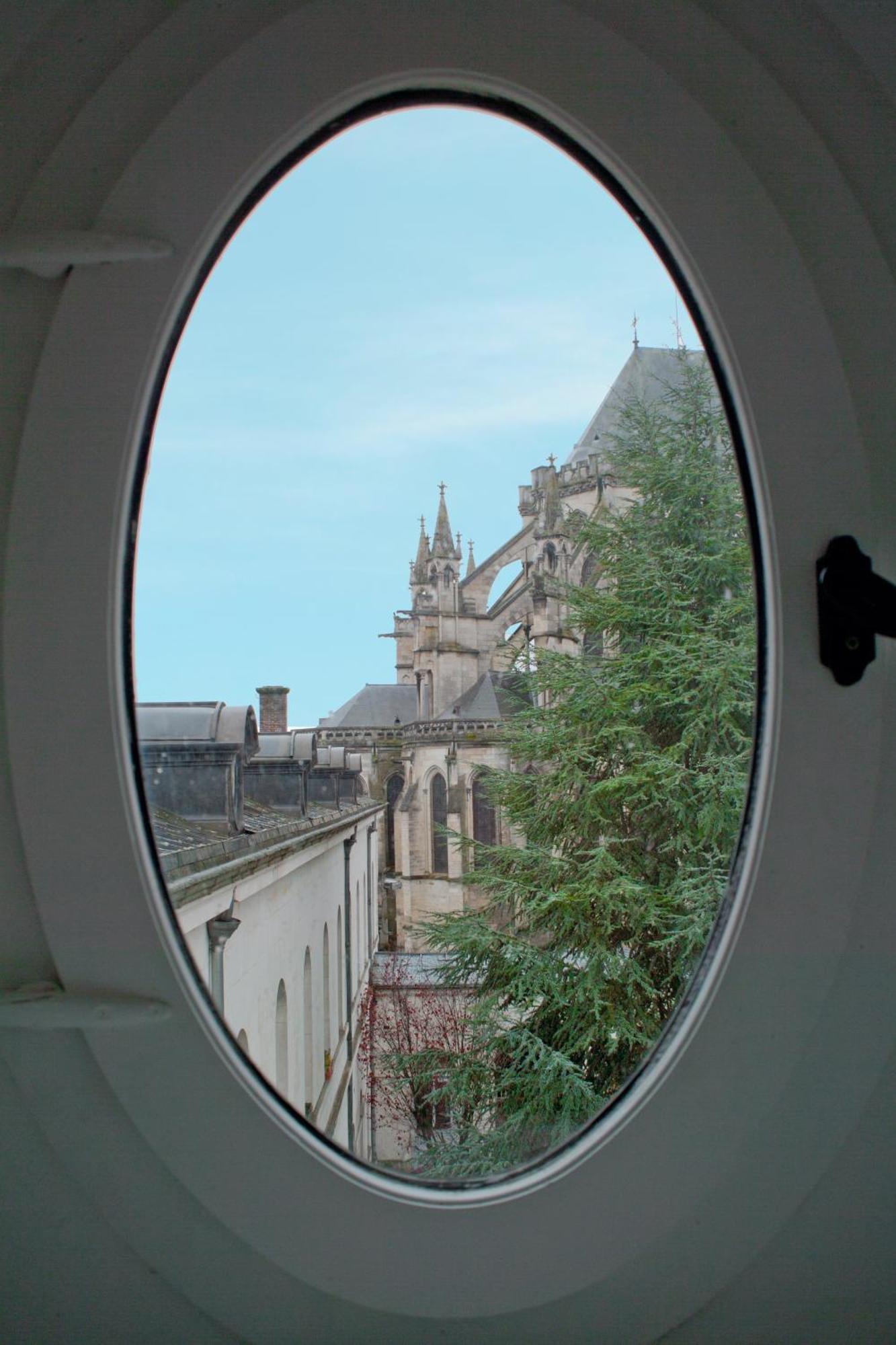 Le Saint Nicolas Troyes Exterior photo